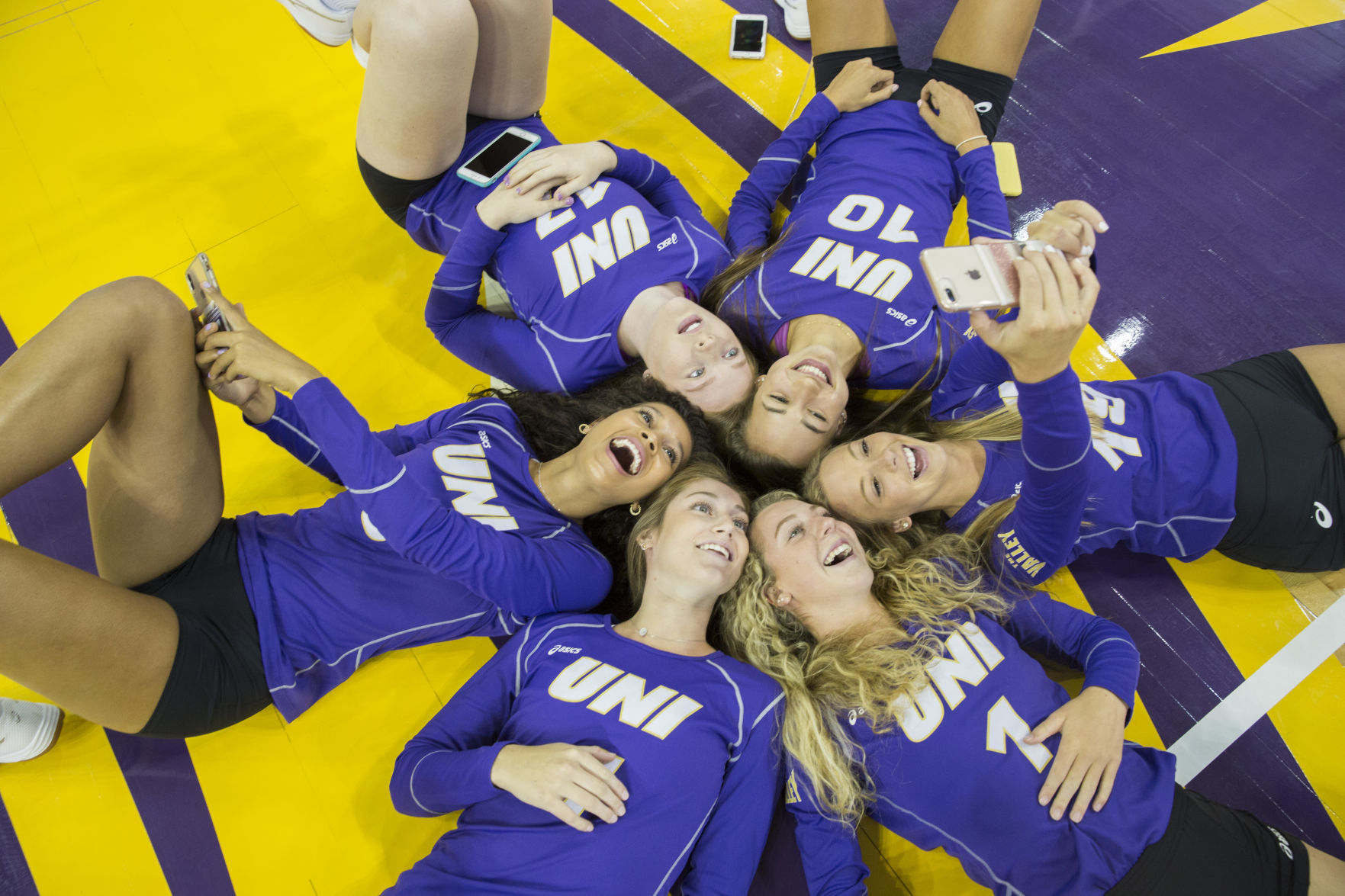 082219kw-uni-volleyball-media-day-01